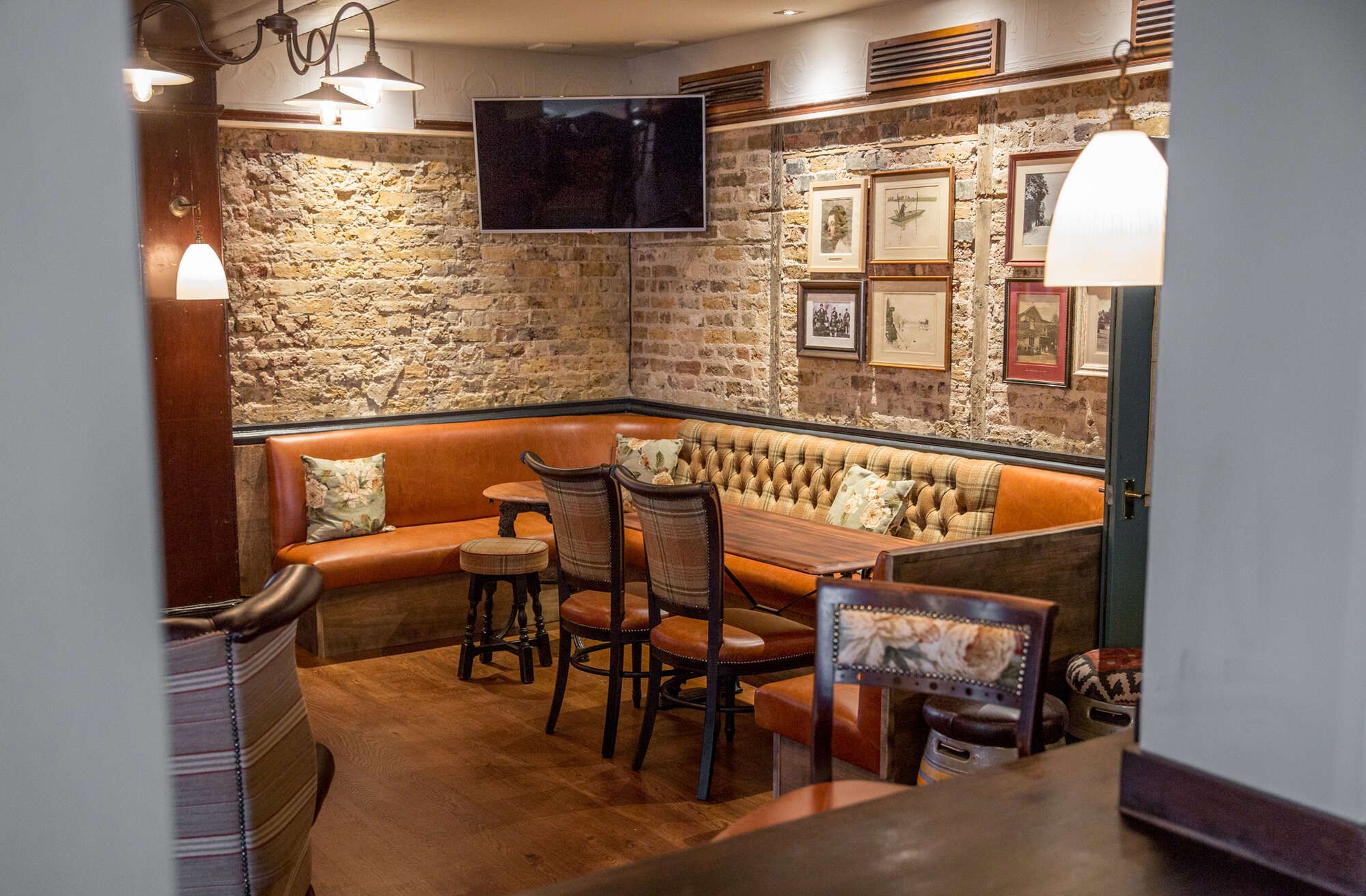 Interior of the Nightingale pub