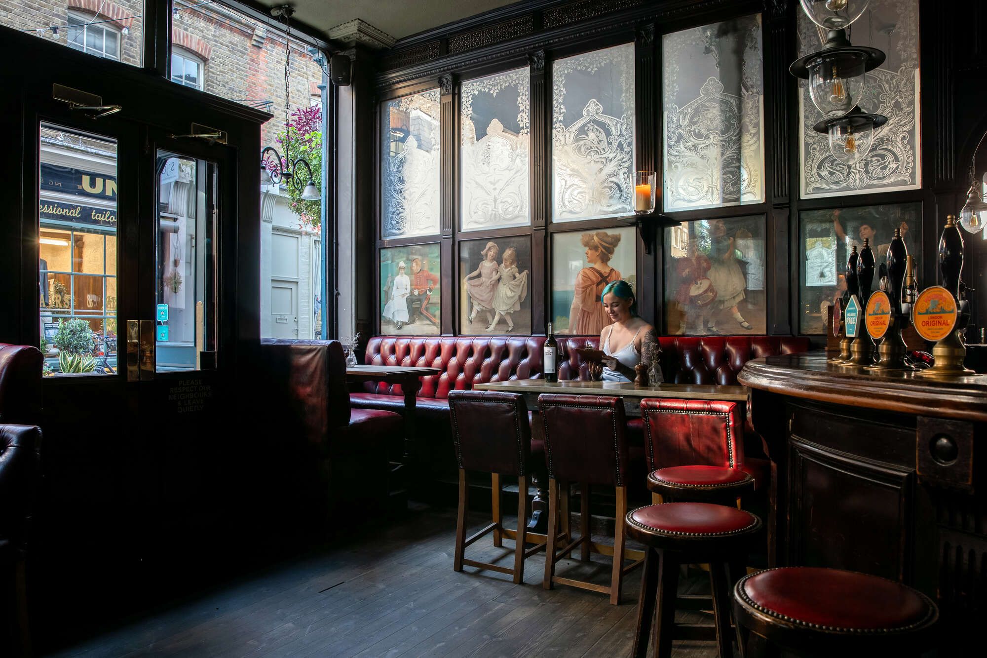 Interior of The Flask, best beer in Hampstead