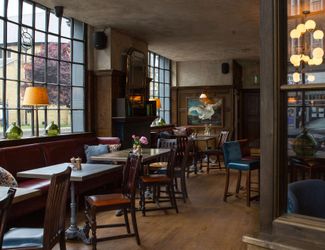 Best pub in Wandsworth near Southside with great beer and food
