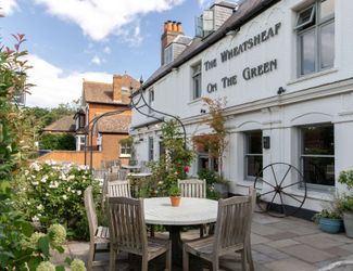 Exterior of the Wheatsheaf pub in Esher
