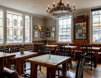 Best pub food in Oxford