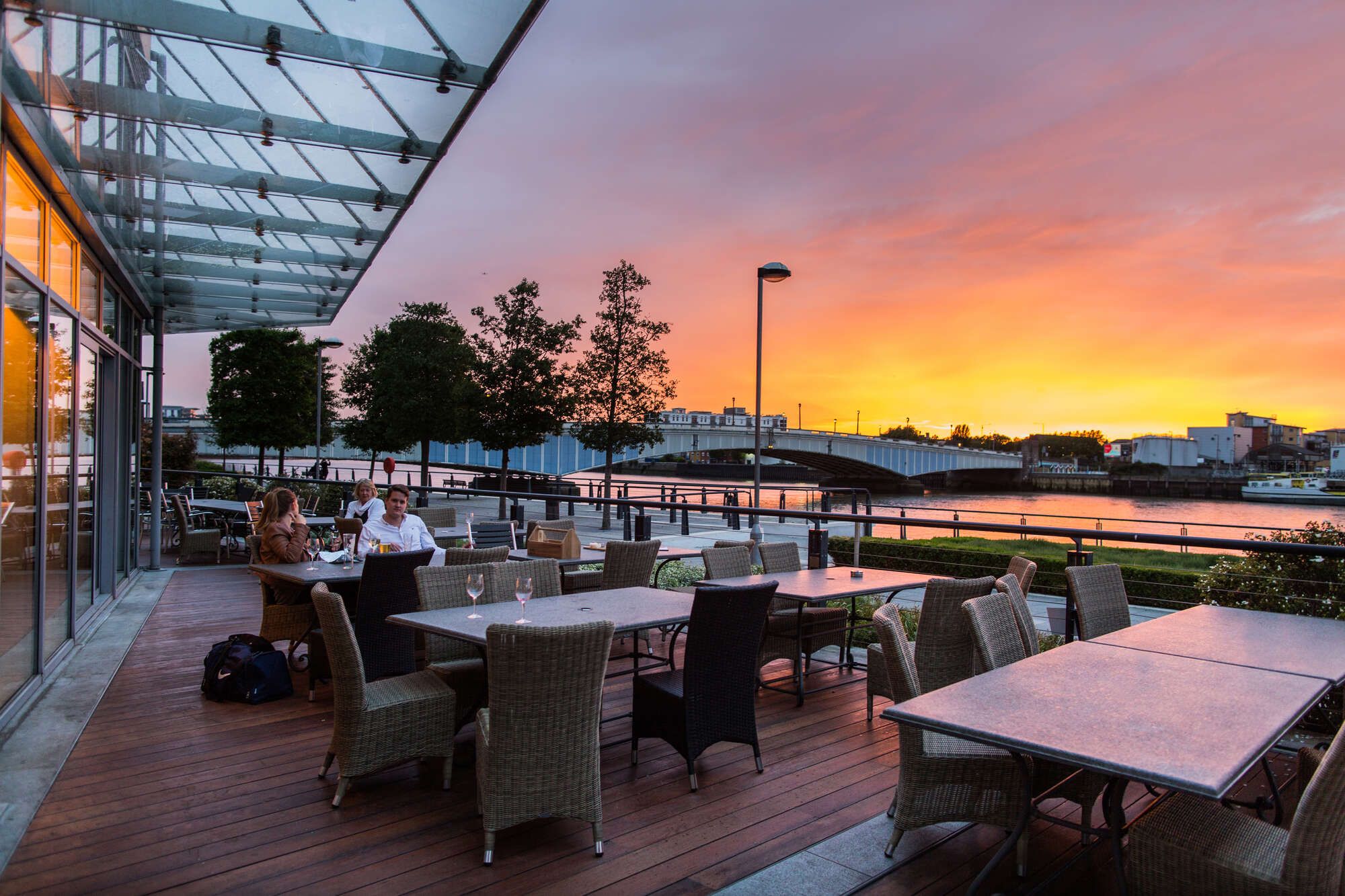 Beautiful view of a sunset from a beer garden of the river Thames