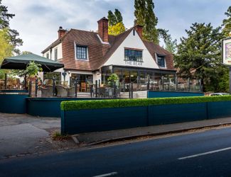 The Bear, Oxshott