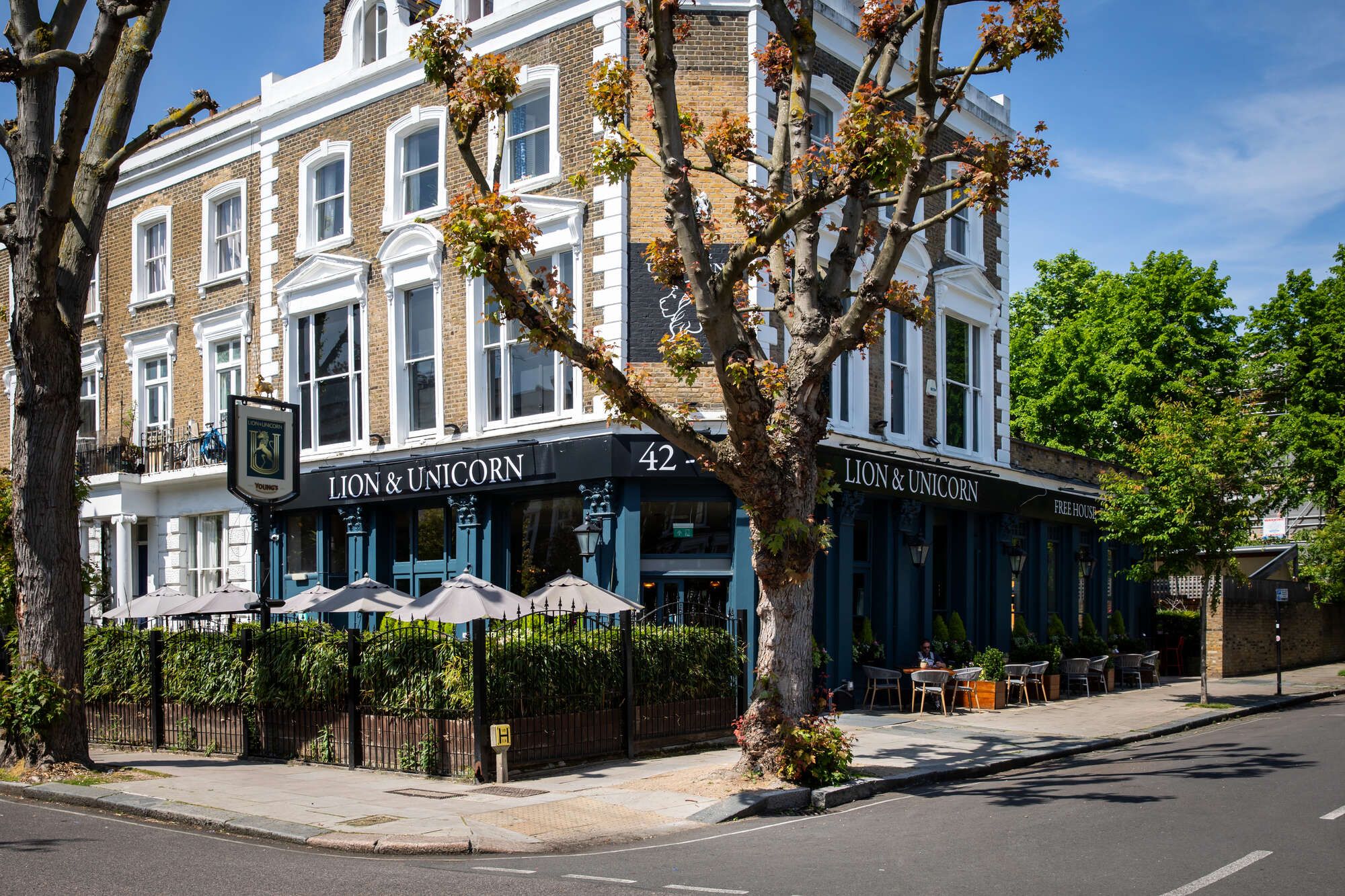 Lion & Unicorn, Kentish Town