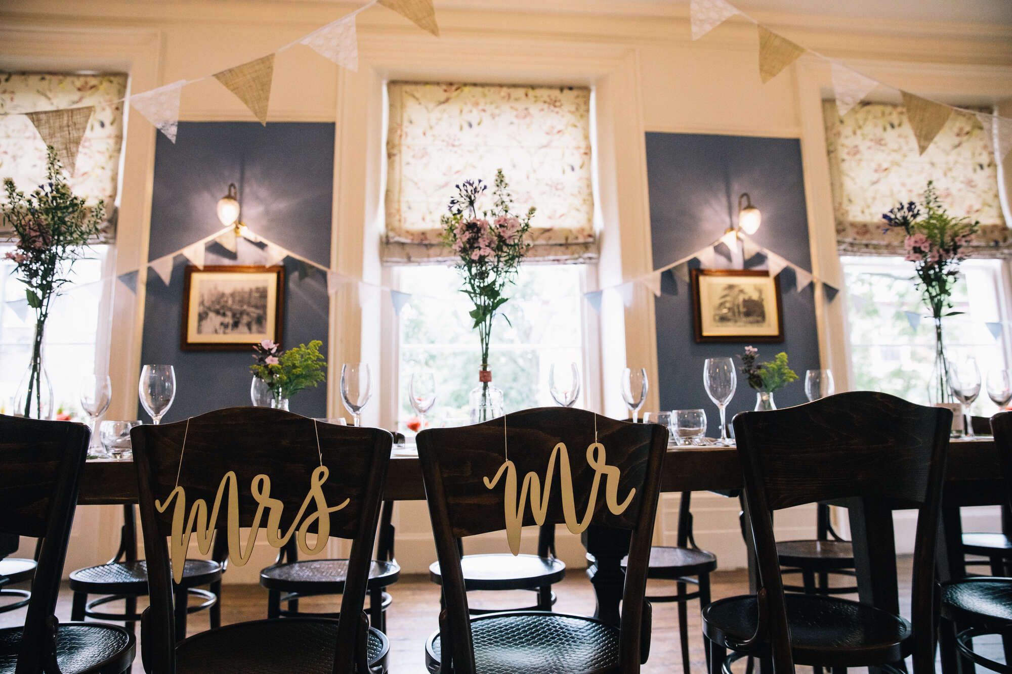 Host your wedding in a traditional British pub